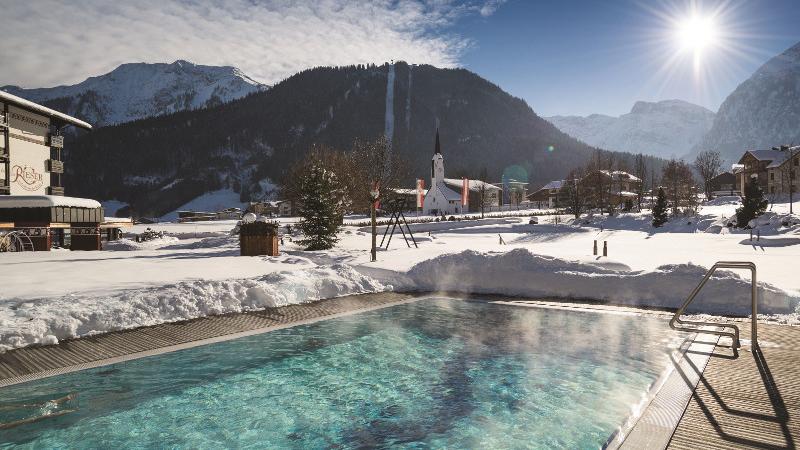 Ein Wellnessbad bei arktischen Temperaturen. 