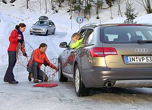 Tipps fürs Autofahren im Winter.