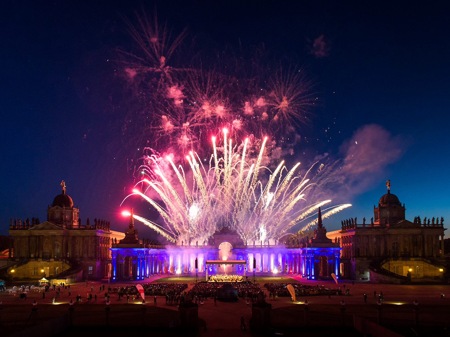 Die Musikfestspiele Potsdam Sanssouci enden mit einem Feuerwerk. © Stefan Gloede